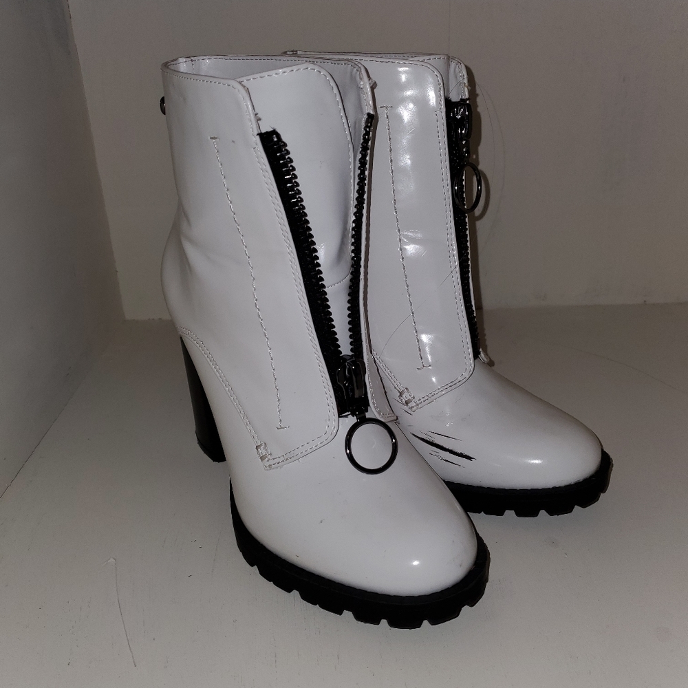 High heel boots